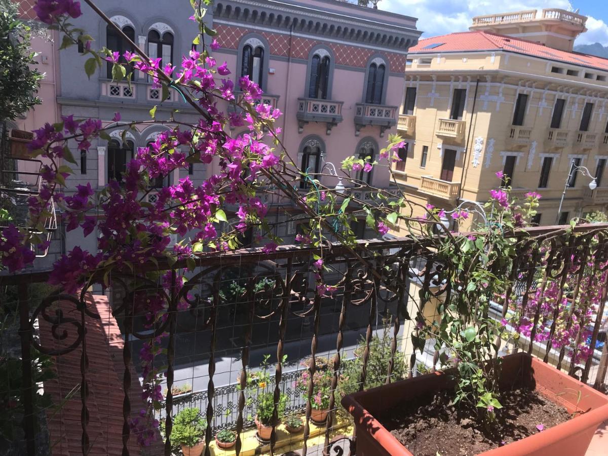 Salerno B&B In Centro 외부 사진